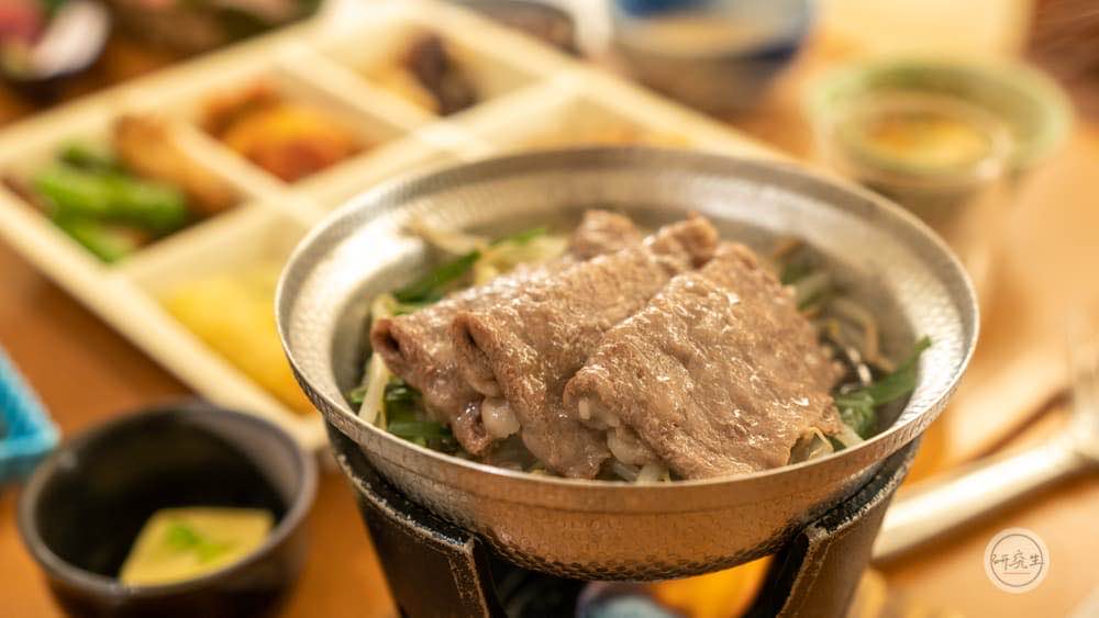 晚餐的神戶牛蒸籠料理（有馬溫泉・兵衛向陽閣｜研究生）