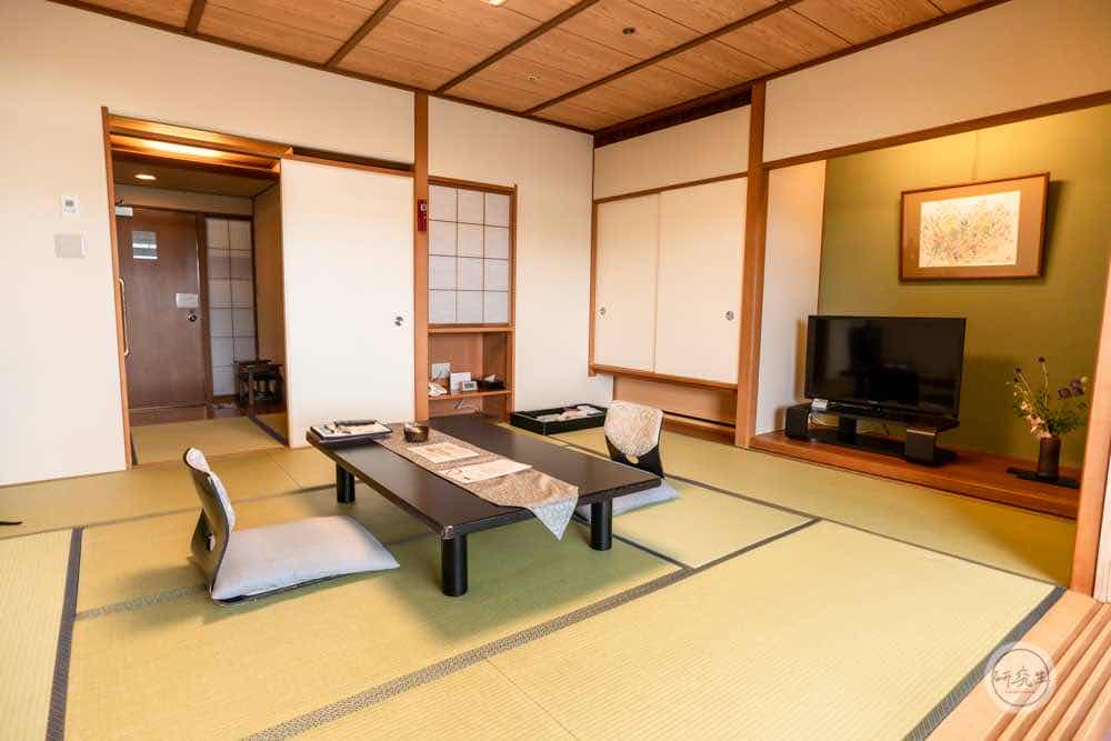 這次入住的北館和式房間 寬敞又有景色（有馬溫泉・兵衛向陽閣｜研究生）3