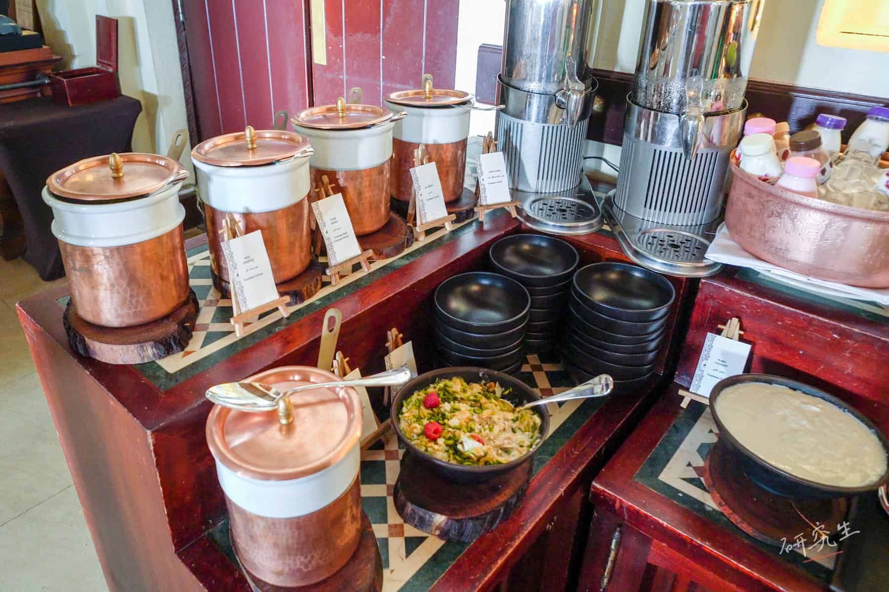 早餐自助餐區/ Al Maha 沙漠羚羊飯店