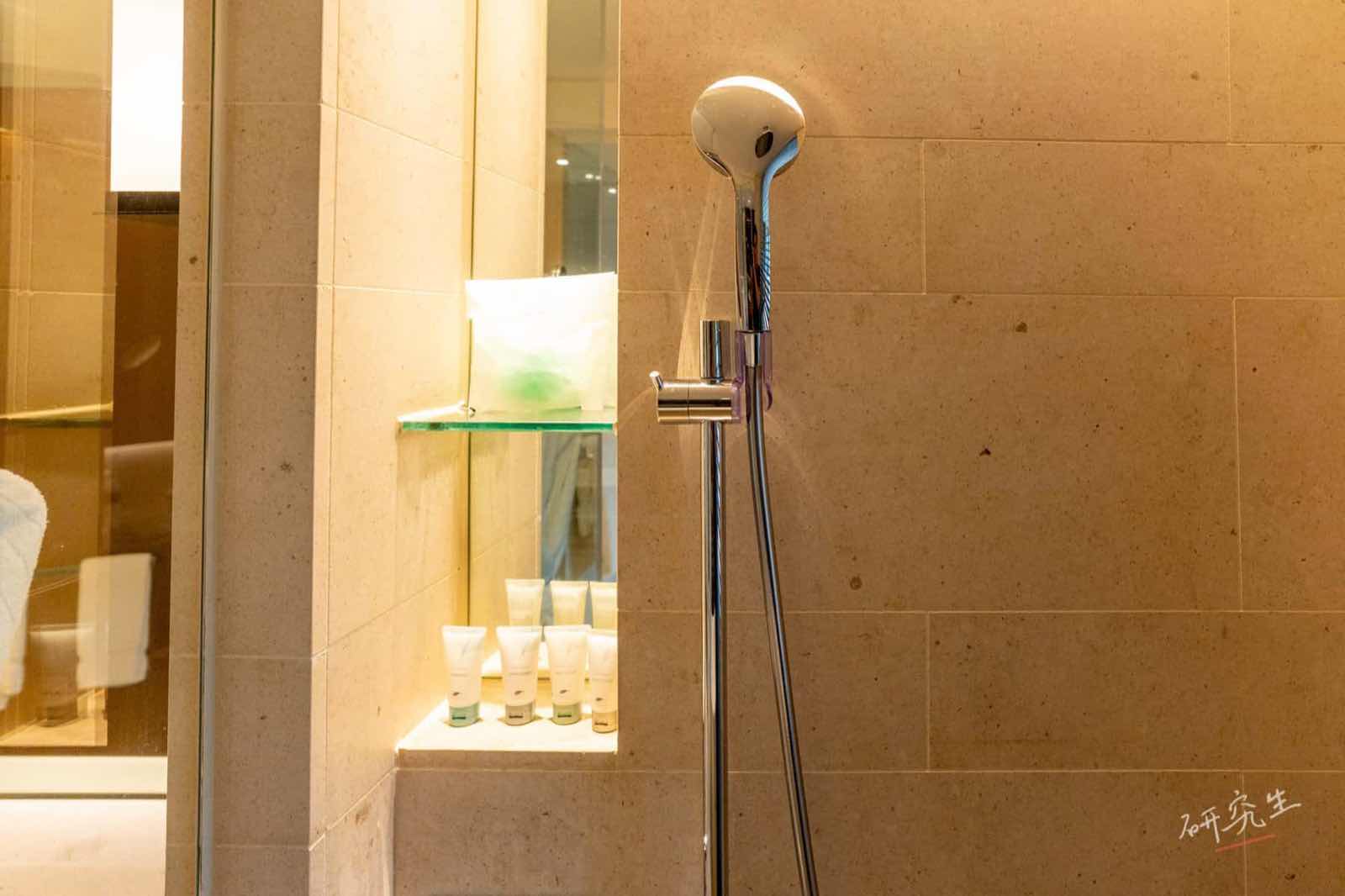 對了,還有蓮蓬頭|大溪威斯汀 (Westin Tashee)